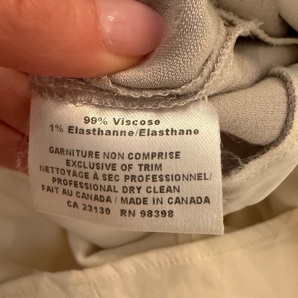 White and Silver Sleeveless Dress, Judith and Charles, US 2 - Picture 9 of 9